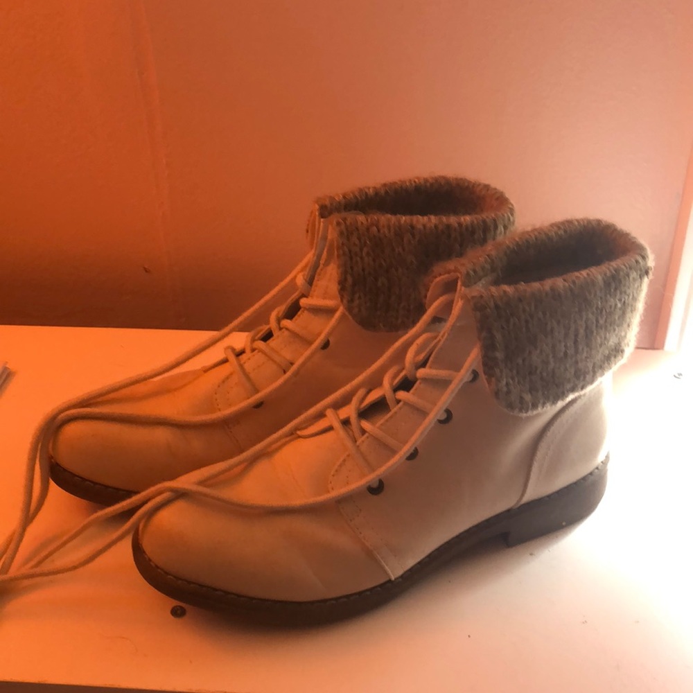 Cliffs White Mountain Winter Boot - image 1